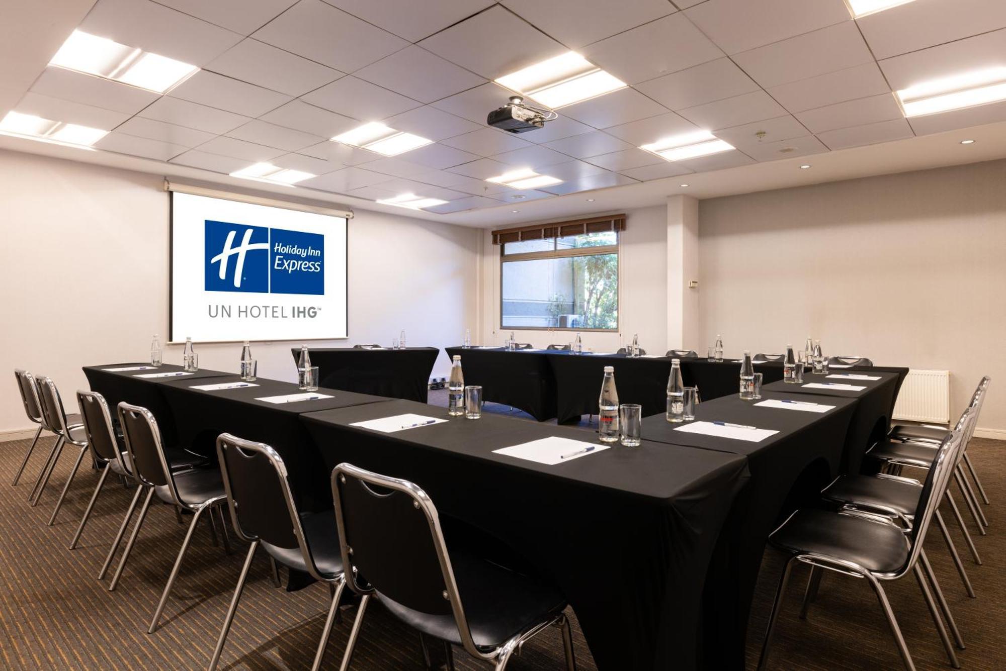 Holiday Inn Express - Temuco By Ihg Exteriör bild